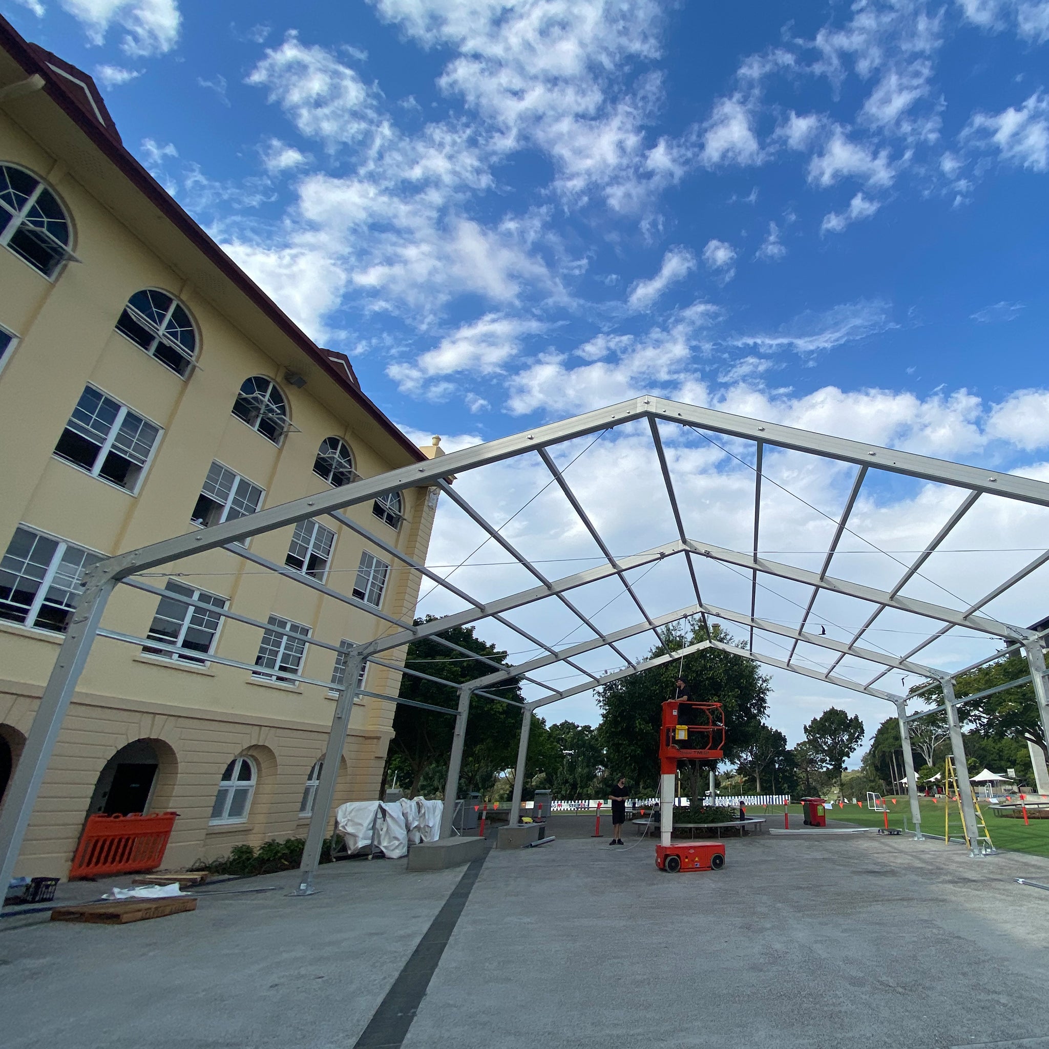 Crest Tent 82' Wide | Clear Span A Frame